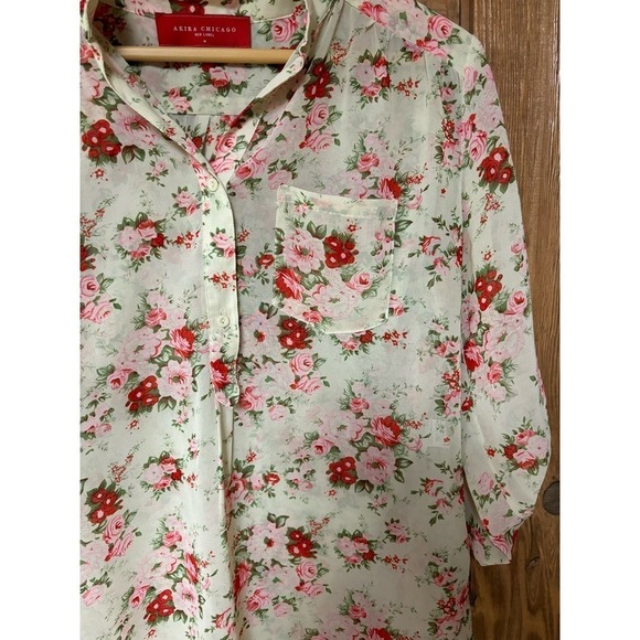 Akira Chicago Red Label Floral Sheer Popover Blouse with Roll Sleeves - Picture 5 of 10